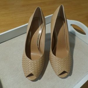 Athena Alexander Strasborg open toe Tan heels.